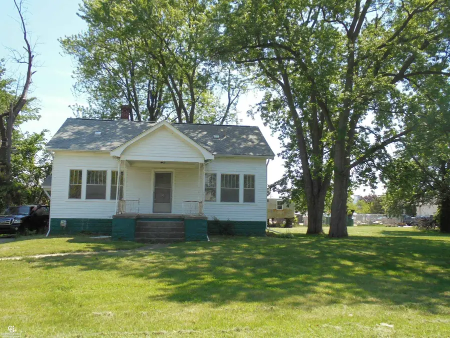 35080 Hengesbach, Clinton Township, MI 48035 - #2