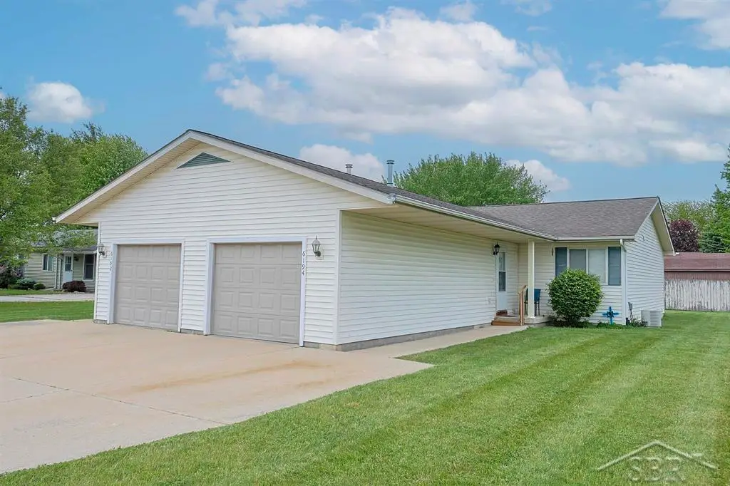 6192/6194 Whitcomb, Saginaw, MI 48603 - #1