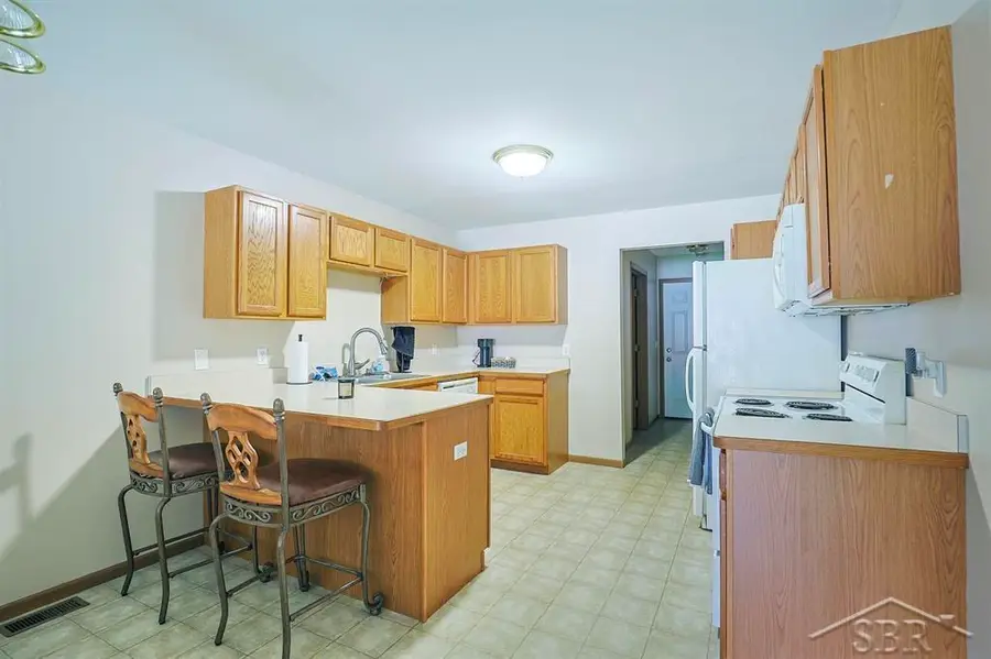 6192/6194 Whitcomb, Saginaw, MI 48603 - #3