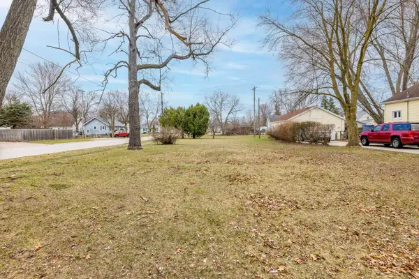 3104 South Boulevard, Port Huron, MI 48060
