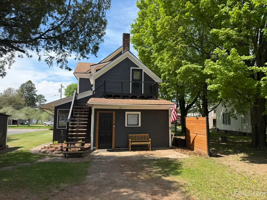 718 N Fourth, Iron River, MI 49935 - #3