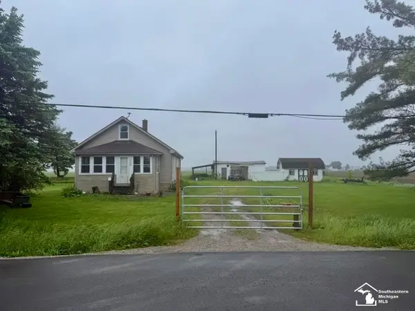 619 E Morocco, Temperance, MI 48182