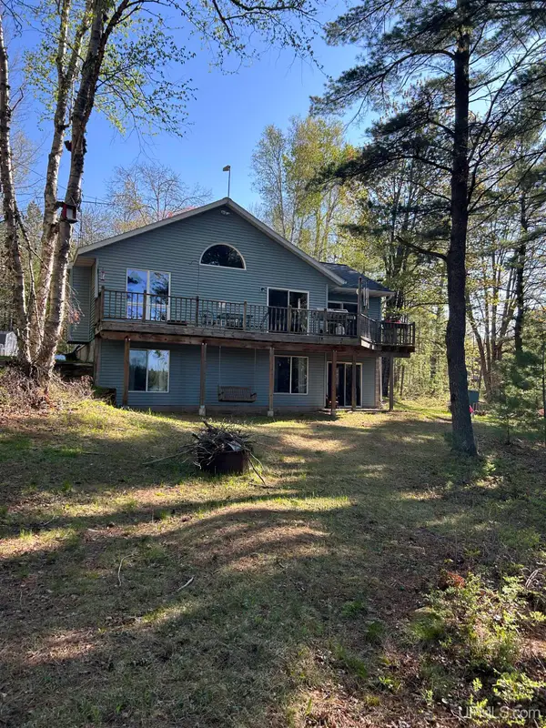 14988 33rd, Wetmore, MI 49895