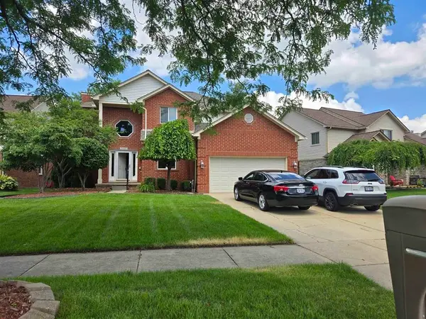 11087 Shadow Creek, Sterling Heights, MI 48313