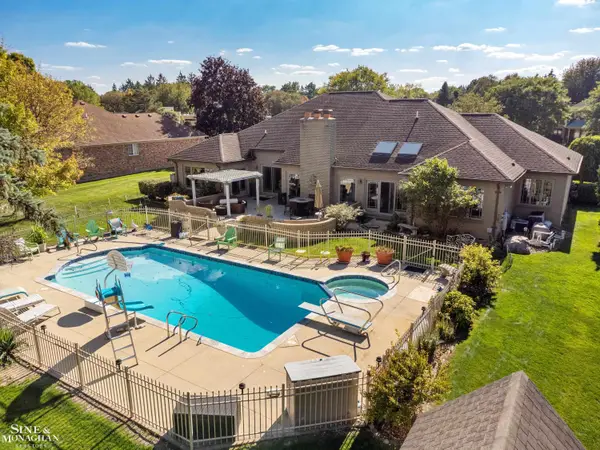 37444 Alpinia, Clinton Township, MI 48036