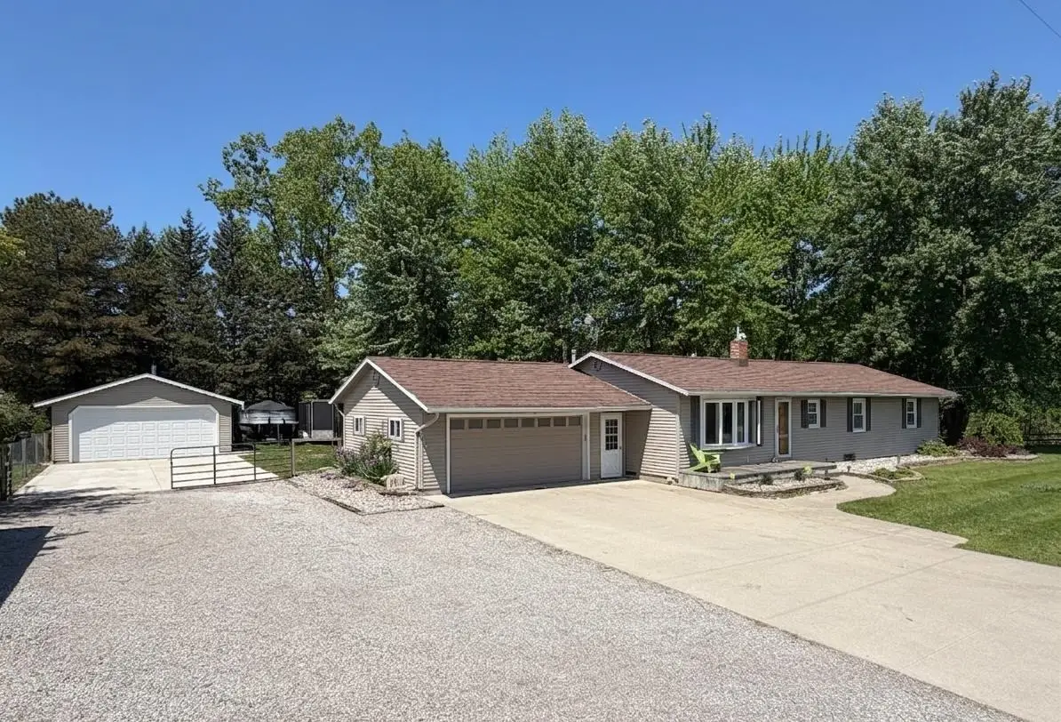 1502 7 Mile, Kawkawlin, MI 48631 - #1