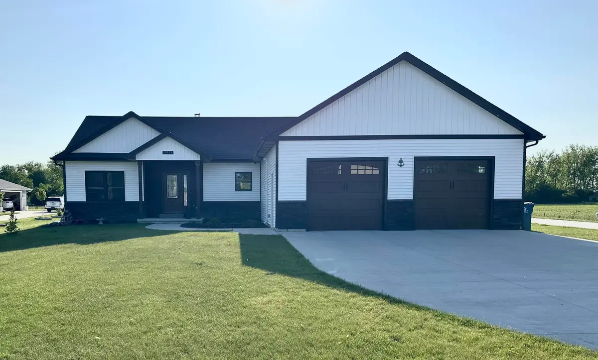 1911 N Se Boutell, Essexville, MI 48732 - #1