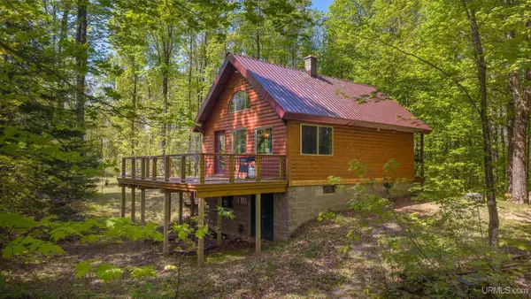 17904 Silver, L'Anse, MI 49946
