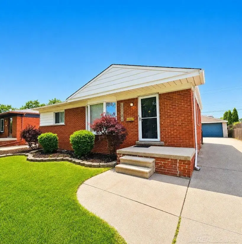 21724 Arrowhead, Saint Clair Shores, MI 48082 - #1