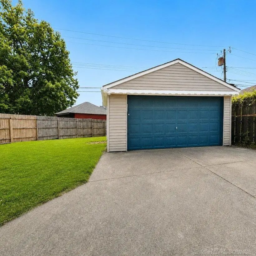 21724 Arrowhead, Saint Clair Shores, MI 48082 - #2