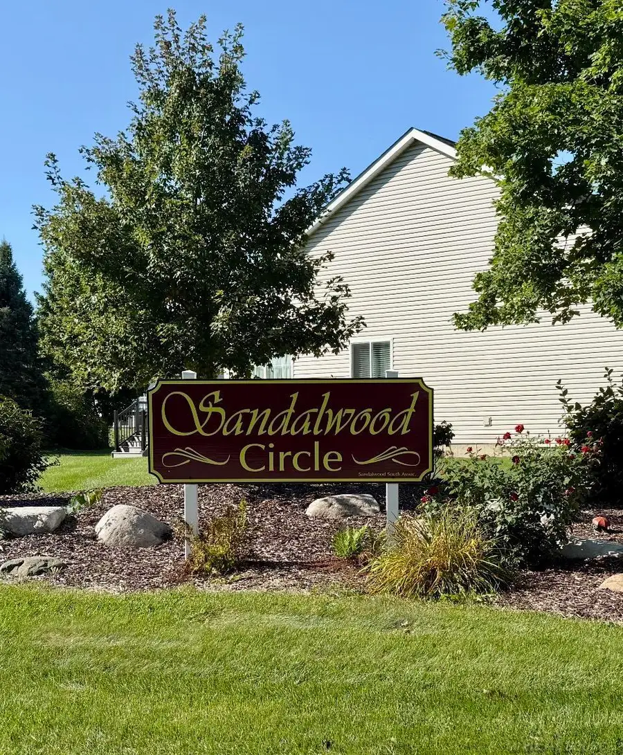 5137 Sandalwood Circle, Grand Blanc, MI 48439 - #2