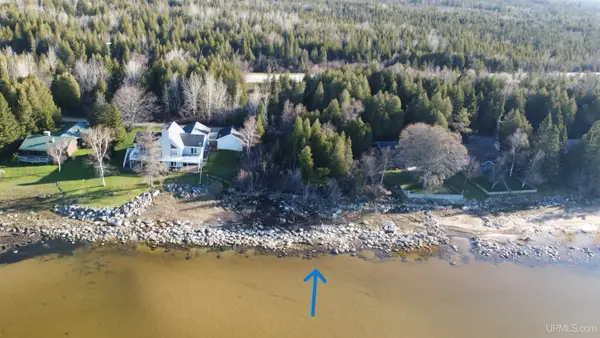 #8 Middle Beach, Naubinway, MI 49762
