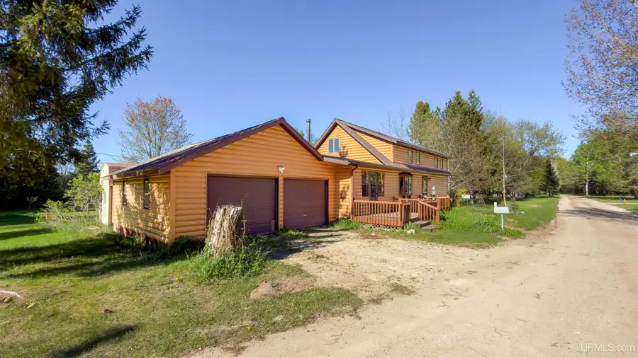 420 Railroad, Newberry, MI 49868 - #2