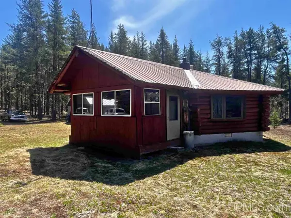 67 County Gga, Ishpeming, MI 49849