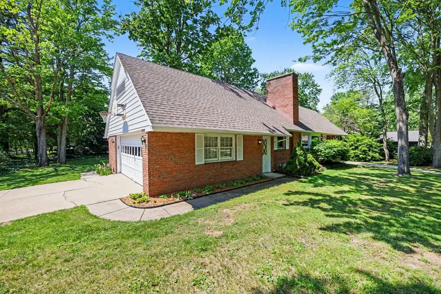 5609 Evergreen, Midland, MI 48642 - #2