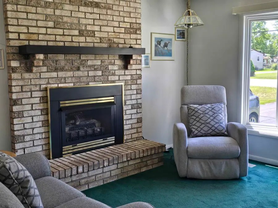 2411 Cheryl Ann, Burton, MI 48519 - #3