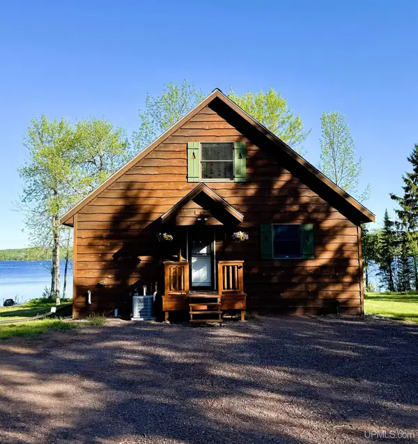 14895 East Shore, Bergland, MI 49910