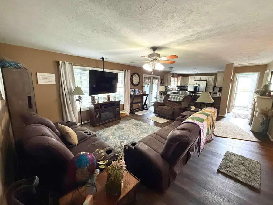 2091 Carrier, Mount Morris, MI 48458 - #3