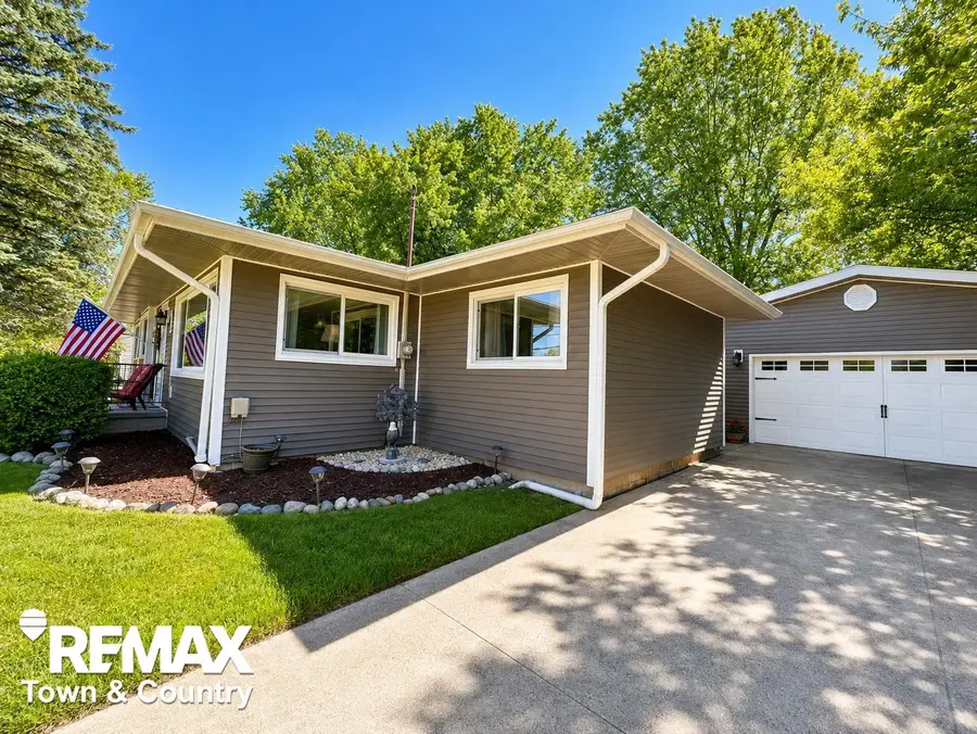 520 Sunnyside, Flushing, MI 48433 - #3