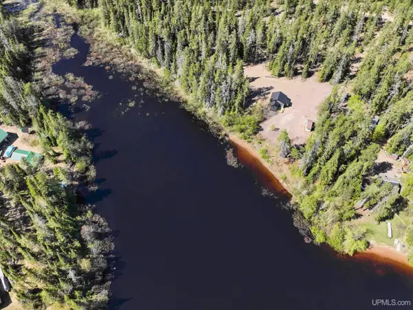 3161B County Road Ggt, Ishpeming, MI 49849