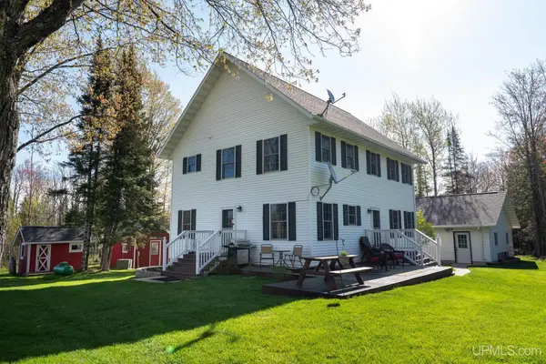 N12012 Lake Ellen, Channing, MI 49815