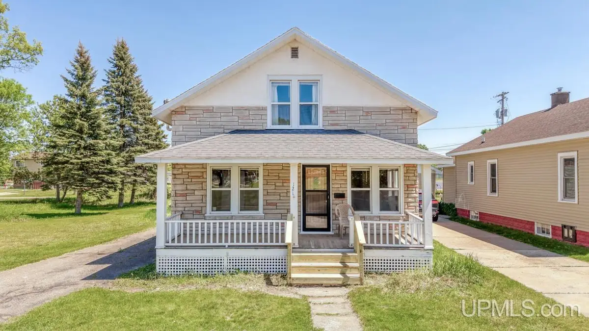 121 Newton, Kingsford, MI 49802 - #1