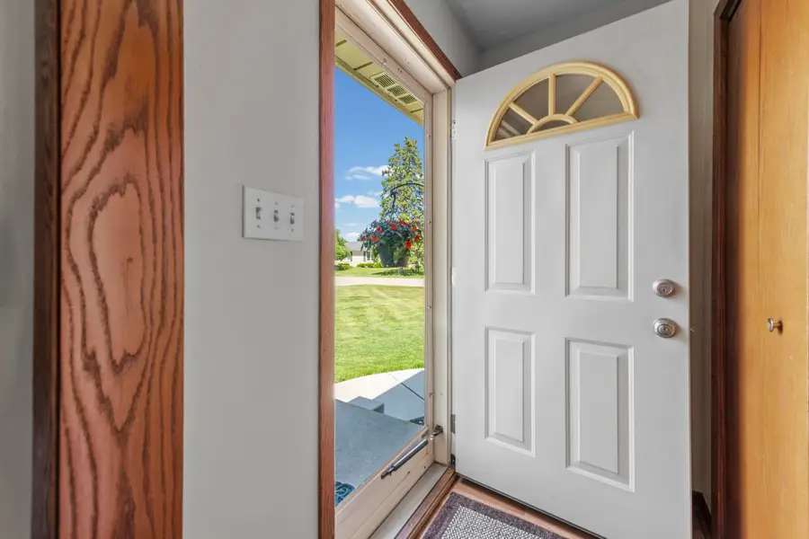 42355 Tessmer, Sterling Heights, MI 48314 - #3