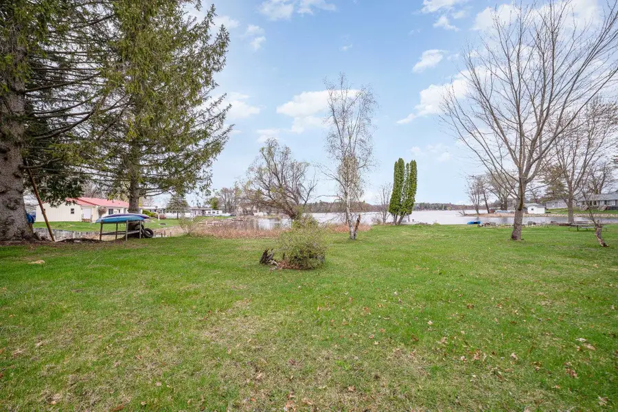 1521 E Pratt Lake, Gladwin, MI 48624 - #2