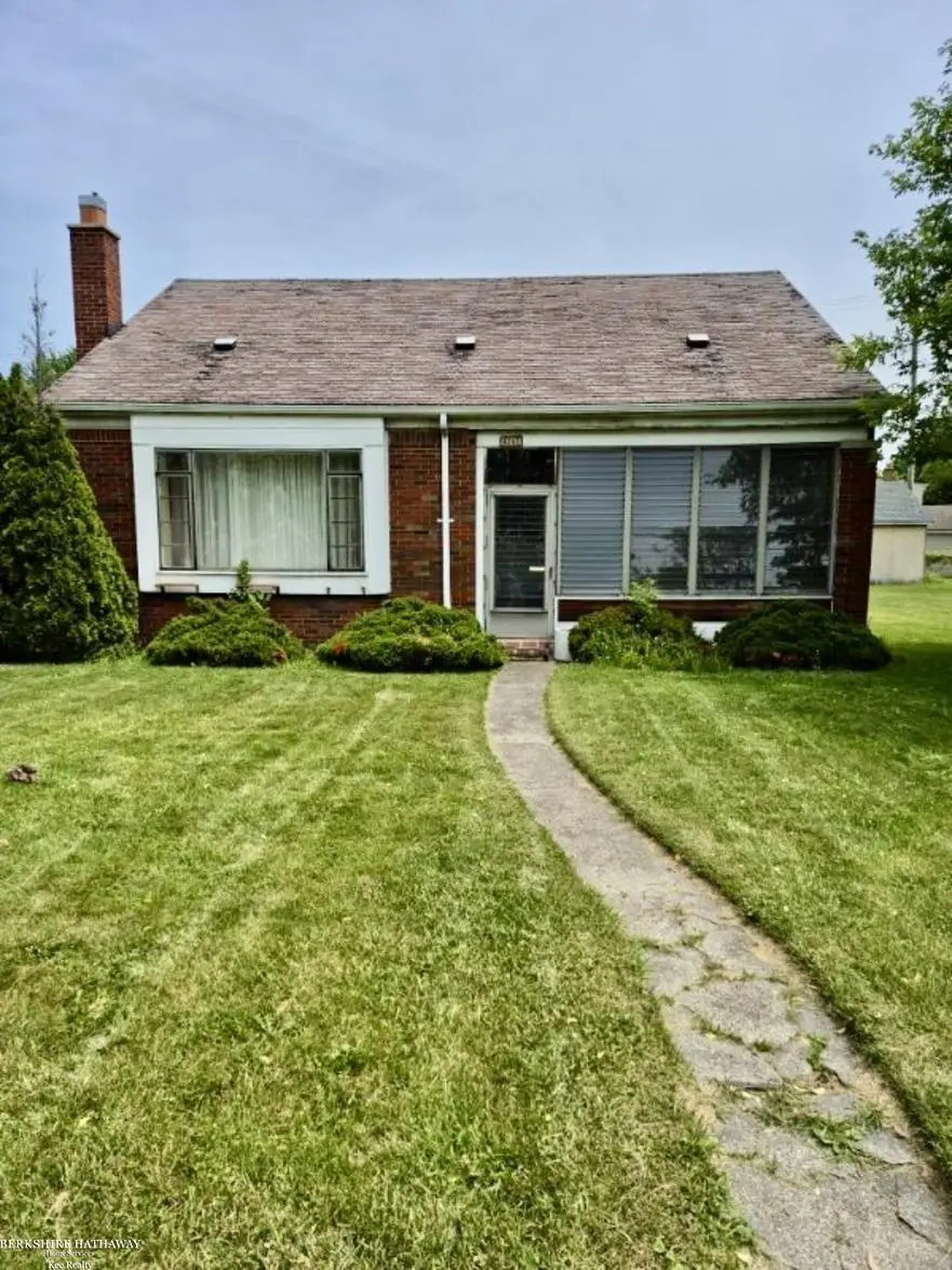 29290 Utica, Roseville, MI 48066 - #1