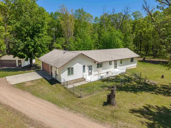 240 Hilts, Gladwin, MI 48624
