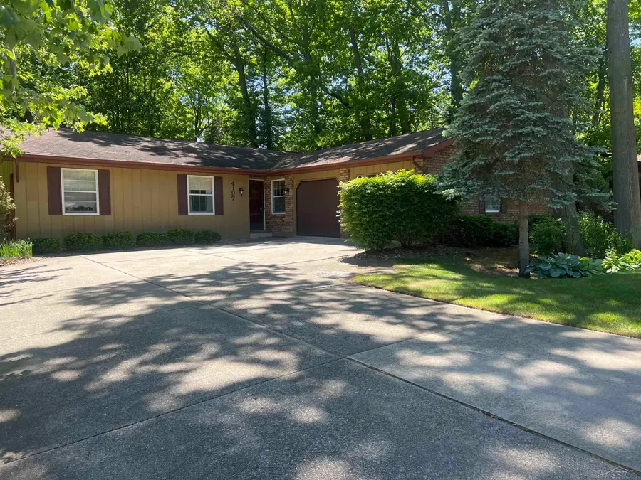4197 Scarlet Oak, Saginaw, MI 48603 - #2