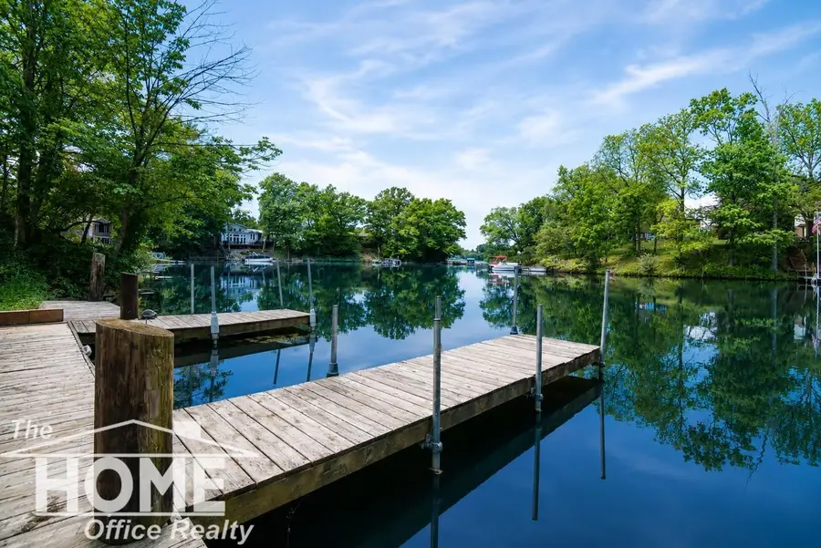 1910 Lake, Owosso, MI 48867 - #2