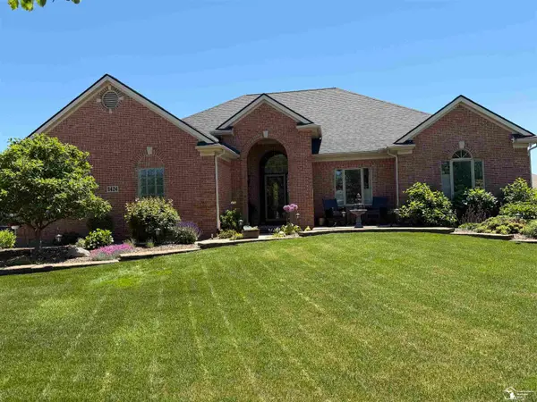 8424 Eagle Pointe, Newport, MI 48166