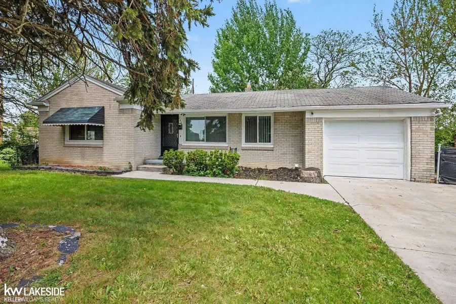 245 N Broadway, Mount Clemens, MI 48043 - #2