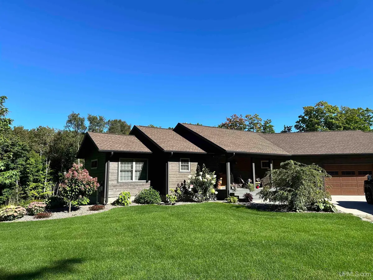 E10409 H58, Munising, MI 49862 - #1