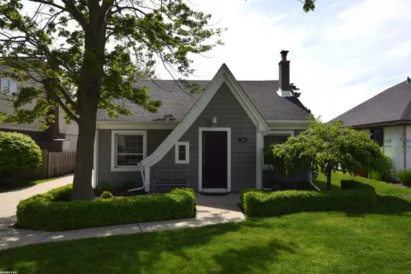 37915 Lakeshore, Harrison Twp, MI 48045