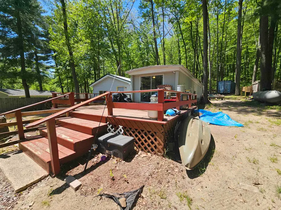 632 Pine, Harrison, MI 48625 - #2
