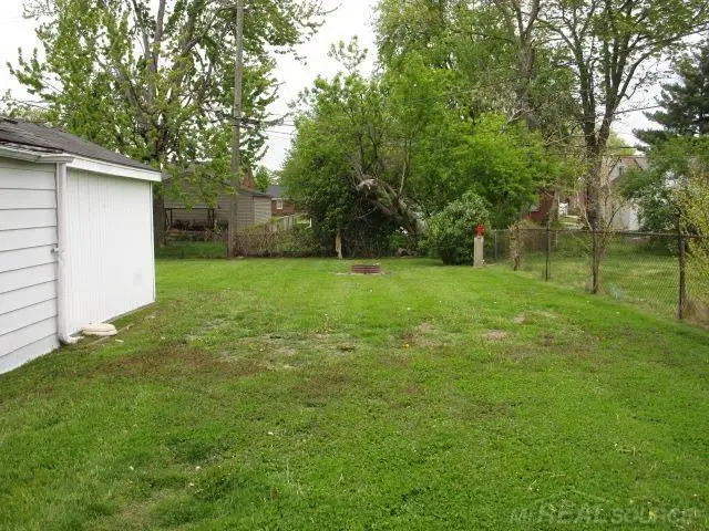 22401 O'connor #1, Saint Clair Shores, MI 48080 - #3