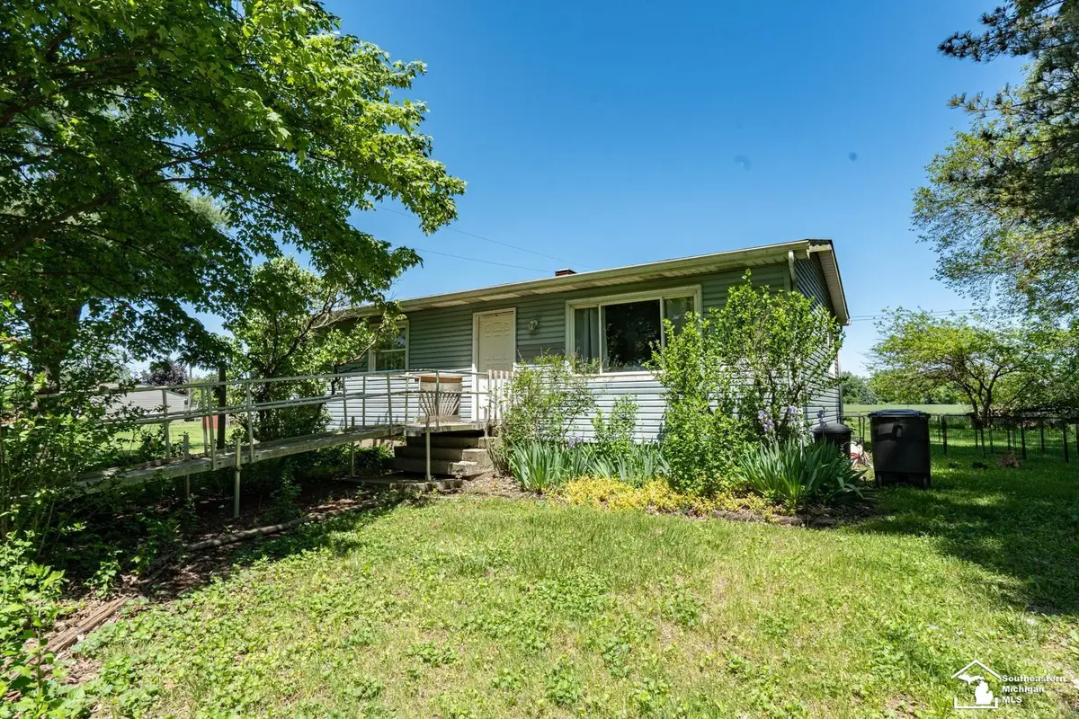 16788 Ida West, Petersburg, MI 49270 - #1