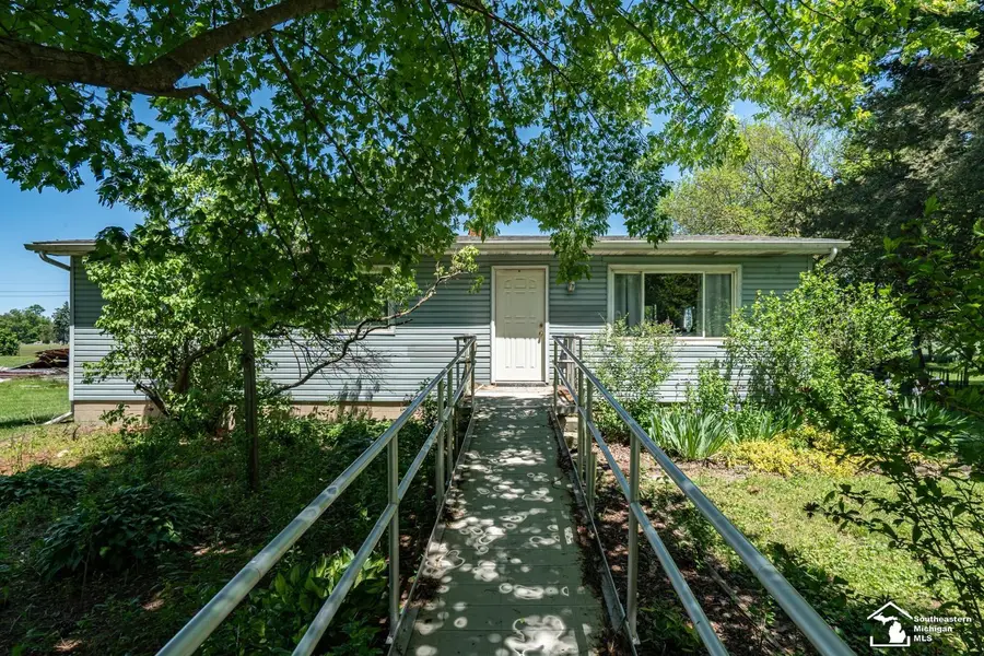 16788 Ida West, Petersburg, MI 49270 - #2