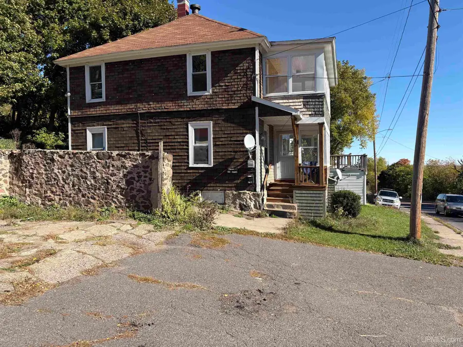 319 White, Hancock, MI 49930 - #3