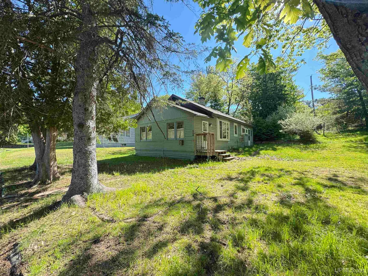 508 Oak, Kingsford, MI 49802 - #1