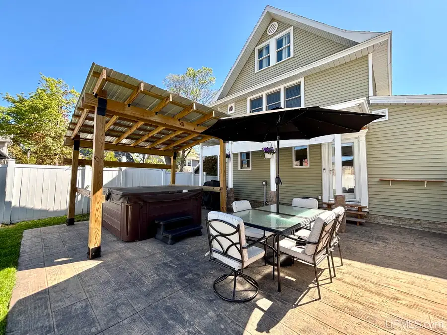 1029 Second, Marquette, MI 49855 - #2