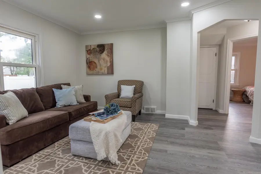 22820 Pleasant, Saint Clair Shores, MI 48080 - #3