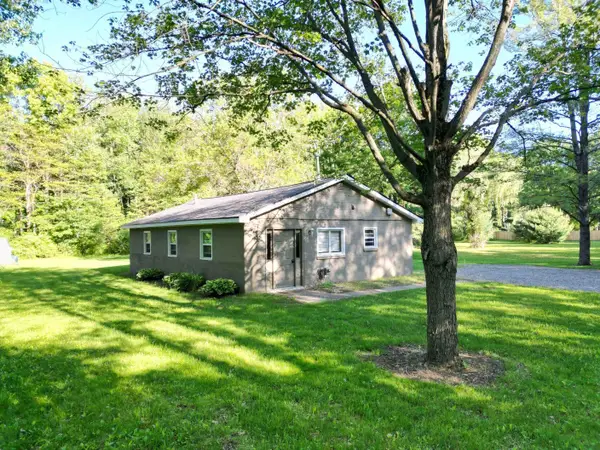 12313 Railroad, Clio, MI 48420