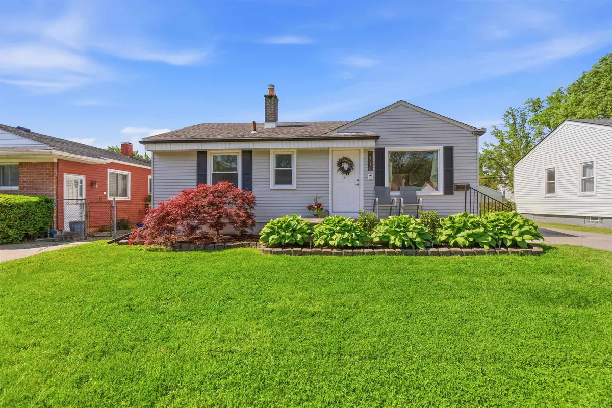 22810 Maxine, Saint Clair Shores, MI 48080 - #1