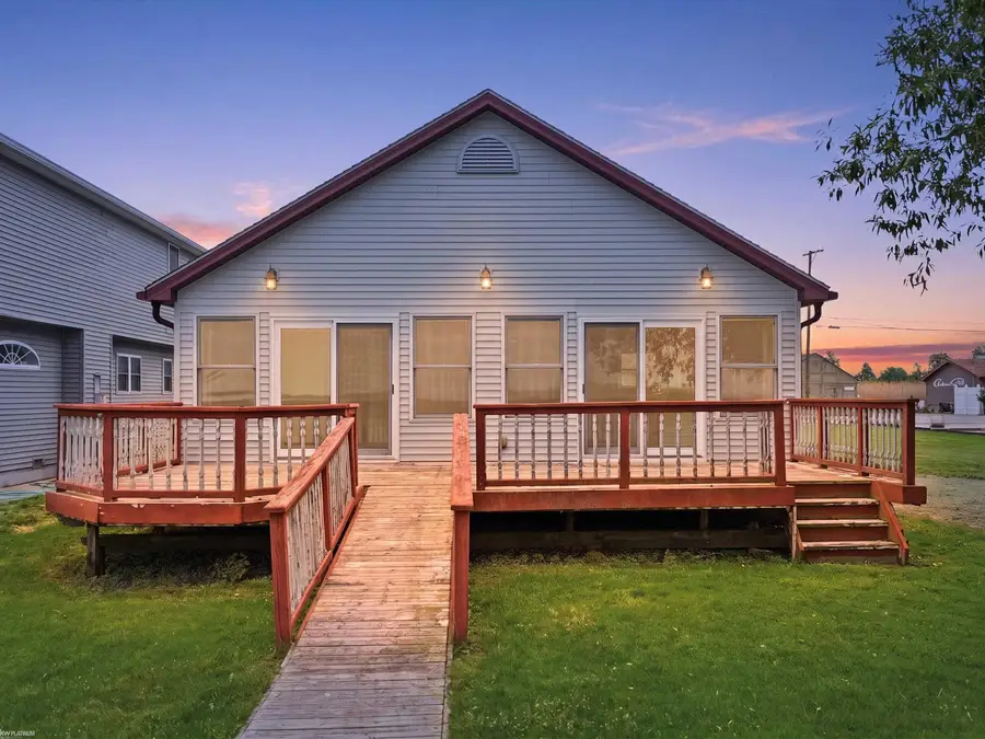 8622 Anchor Bay, Clay, MI 48001 - #2