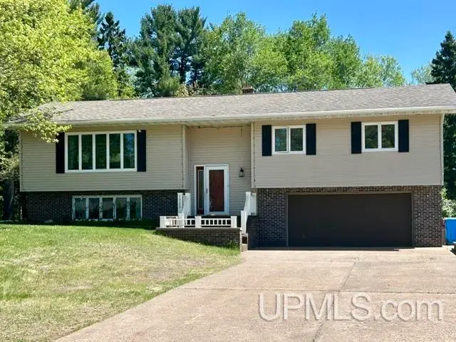 1525 Glenwood Lane, Ishpeming, MI 49849 - #1