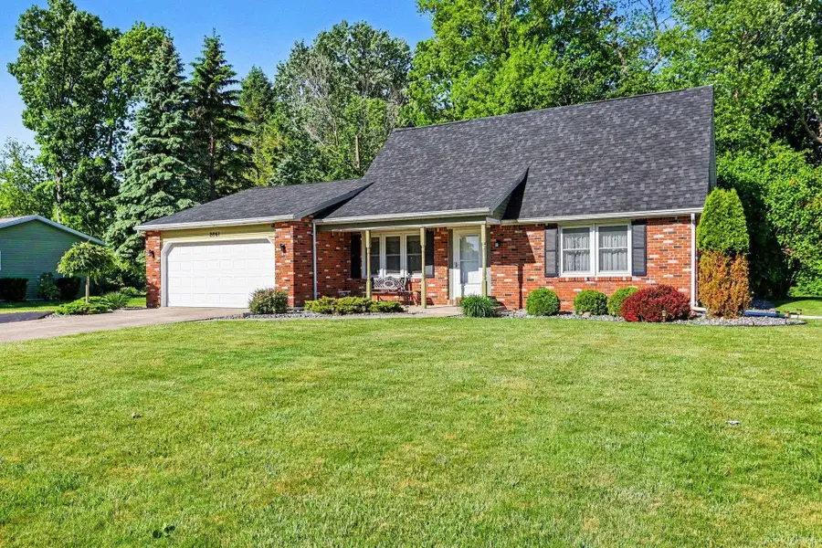 2861 Wurtzel Drive West, Freeland, MI 48623 - #2