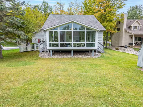 4636 Salisbury, Gladwin, MI 48624